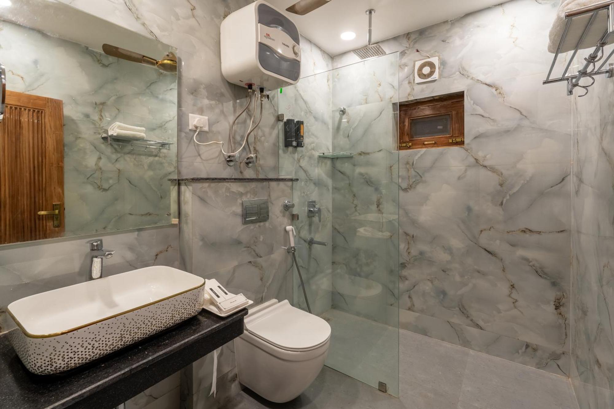 Lime Tree Hotel & One Bhk Serviced Apartment Noida - Sector 50 Metro Εξωτερικό φωτογραφία
