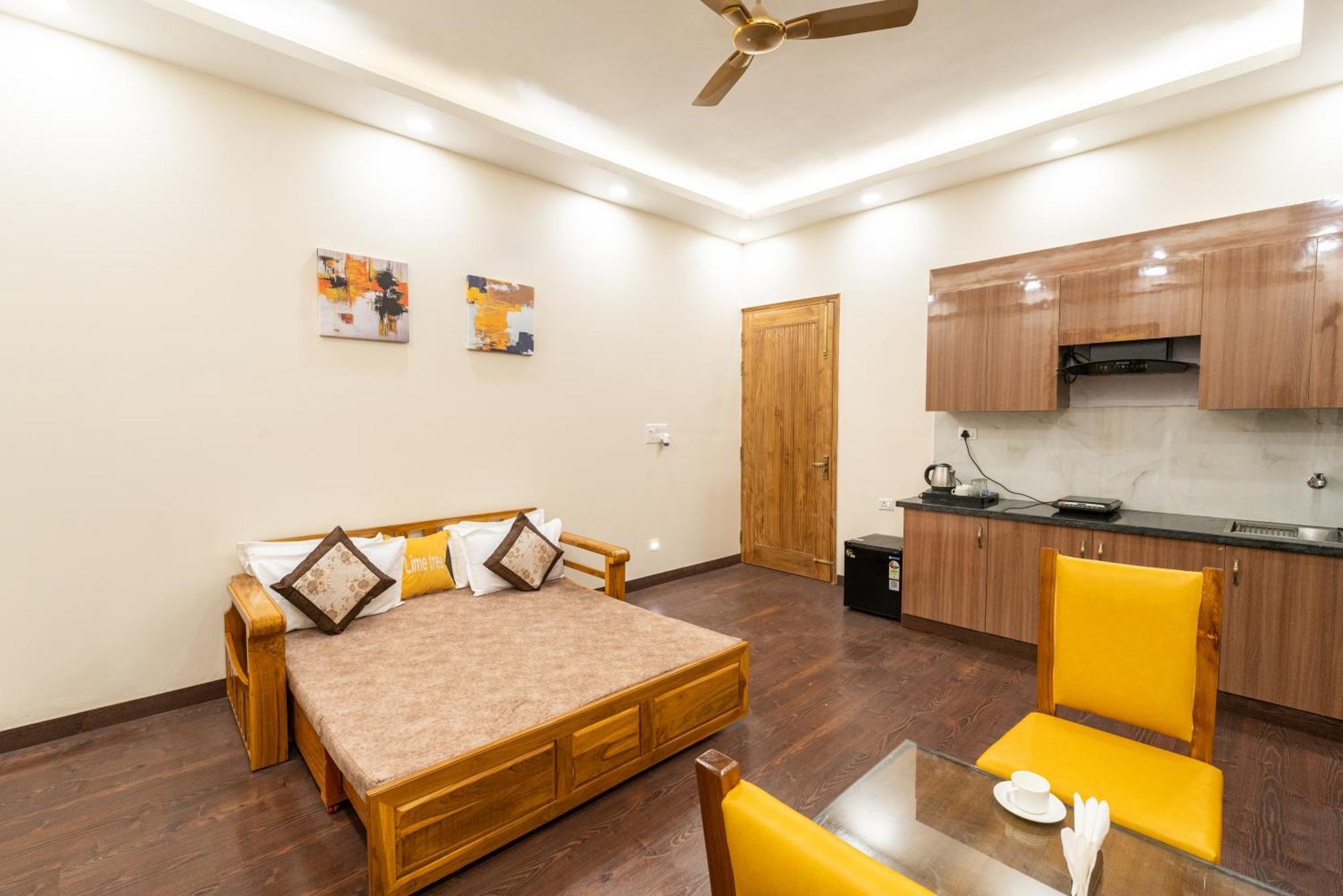 Lime Tree Hotel & One Bhk Serviced Apartment Noida - Sector 50 Metro Εξωτερικό φωτογραφία