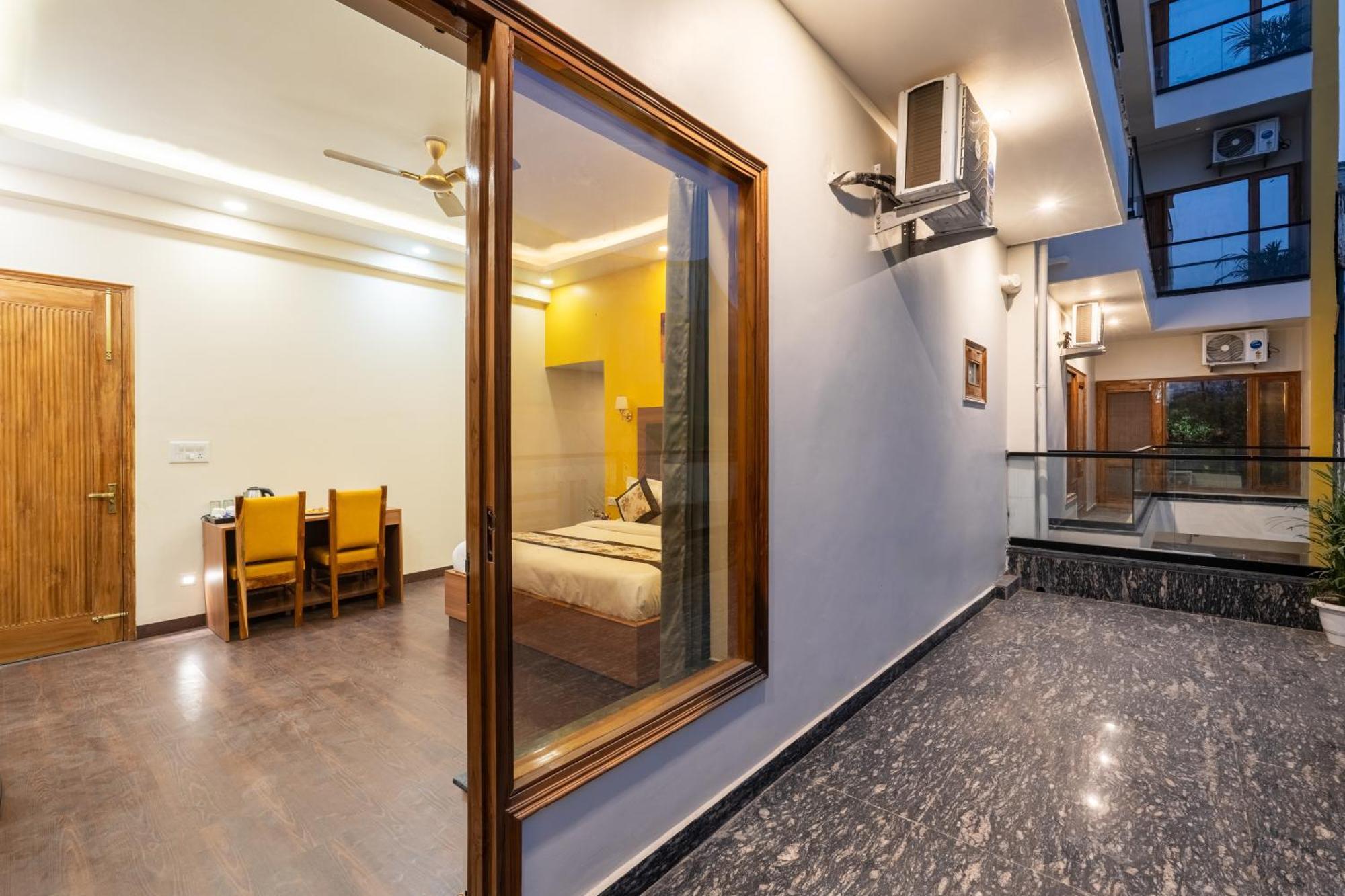 Lime Tree Hotel & One Bhk Serviced Apartment Noida - Sector 50 Metro Εξωτερικό φωτογραφία